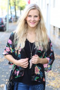 Schwarze Tunika kombinieren: 'Kimono' (Damen, Bluse, schwarz, Bilder) | Style my Fashion