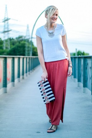 Red Maxiskirt and Ethno Clutch - fashionargument (Freizeit & Streetwear, Bilder) | Style my Fashion