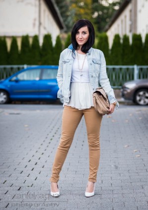 Camel Jeans and whites