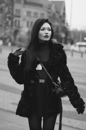 Fur &amp; Burgundy - Porcelanna (Date Outfit, Bilder) | Style my Fashion