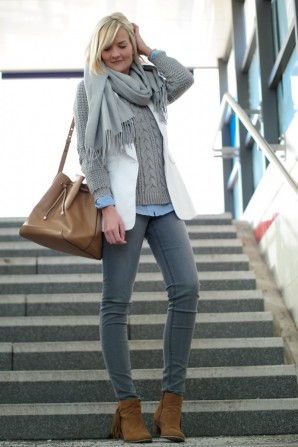 White Vest and Camel Details | Style my Fashion